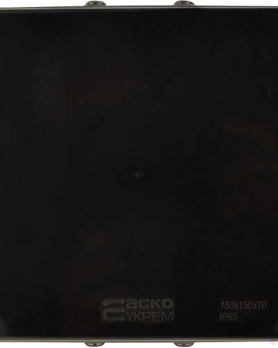 Розподільча  коробка серії UAtmo Jet Black 150*150*70 (уп. 9шт)