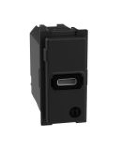 Механизм зарядного устройства USB тип - C 20 Вт/3000мА 1 модуль Bticino Living Now K4192C