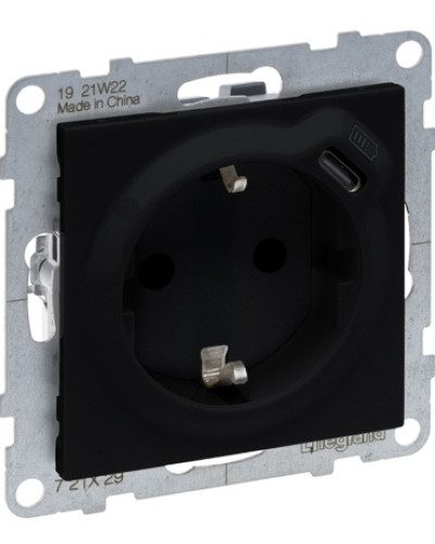 Розетка комбін. 2К+З с шторк. 16 A + USB Тип C 1,5 A 250 в, цвет черный SUNO