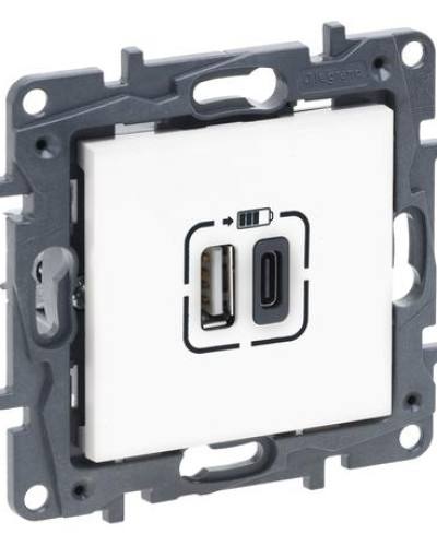 Розетка USB Тип А+C 12Вт+15Вт 5 В цвет белый NILOE STEP